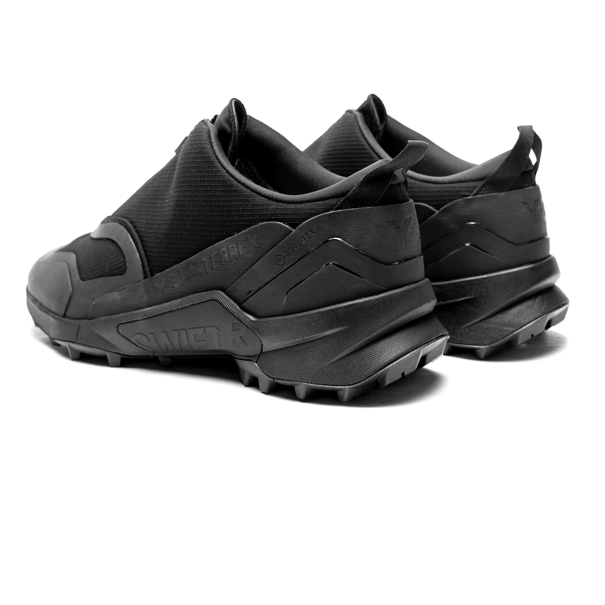 ADIDAS Y-3 Terrex Swift R3 GORE-TEX Triple Black