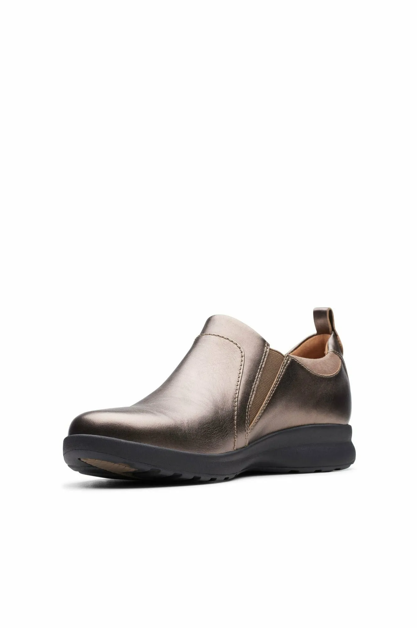 Clarks Un Adorn Zip pebble metallic