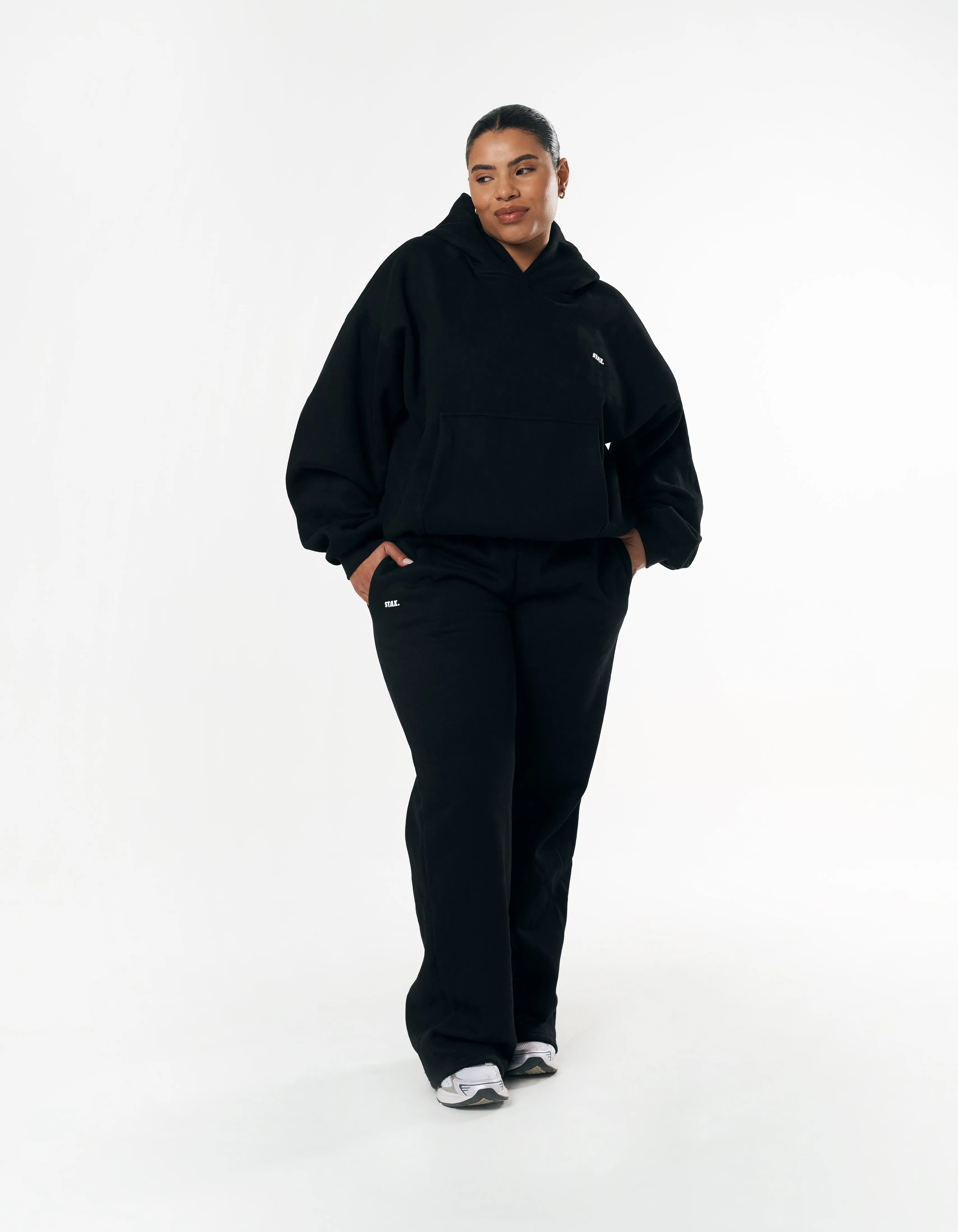 Classic Straight Leg Jogger - Black