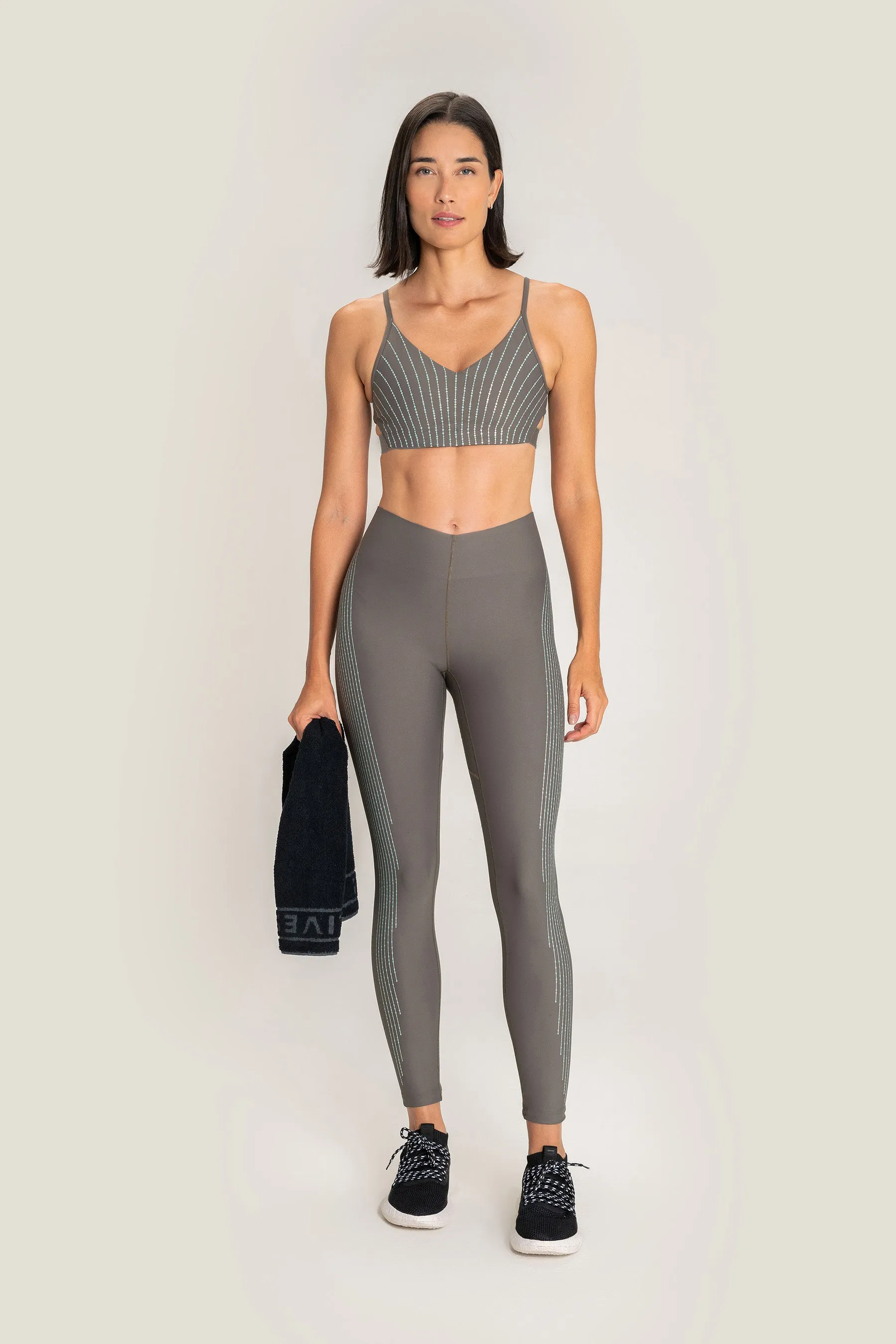 Cyber Dots Mid Sports Bra