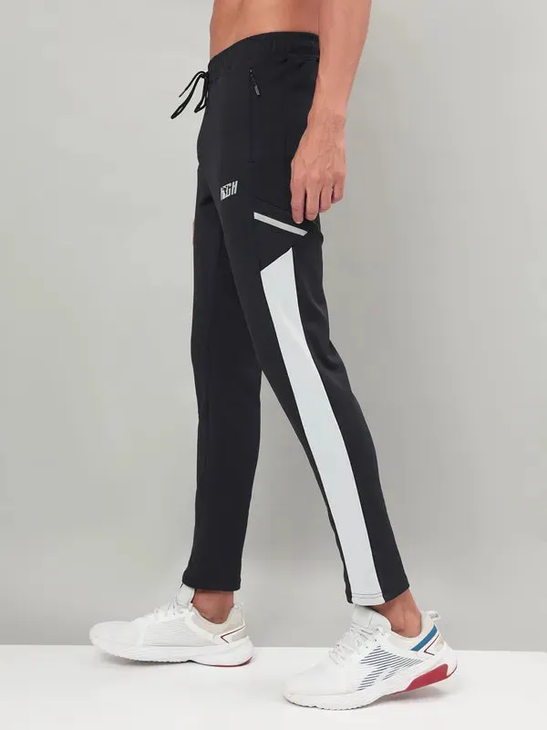 Men Colorblock Relax Fit Trackpants with ELASTO PLUS