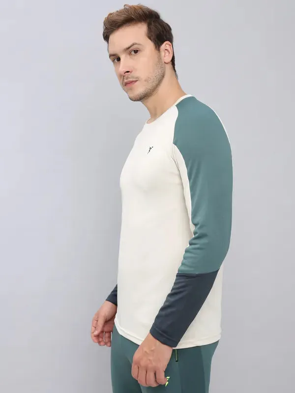 Men Colorblock Slim Fit Crew Neck T-shirt with TECHNO COOL 