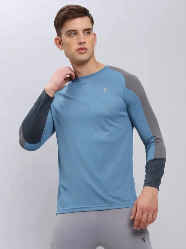 Men Colorblock Slim Fit Crew Neck T-shirt with TECHNO COOL 