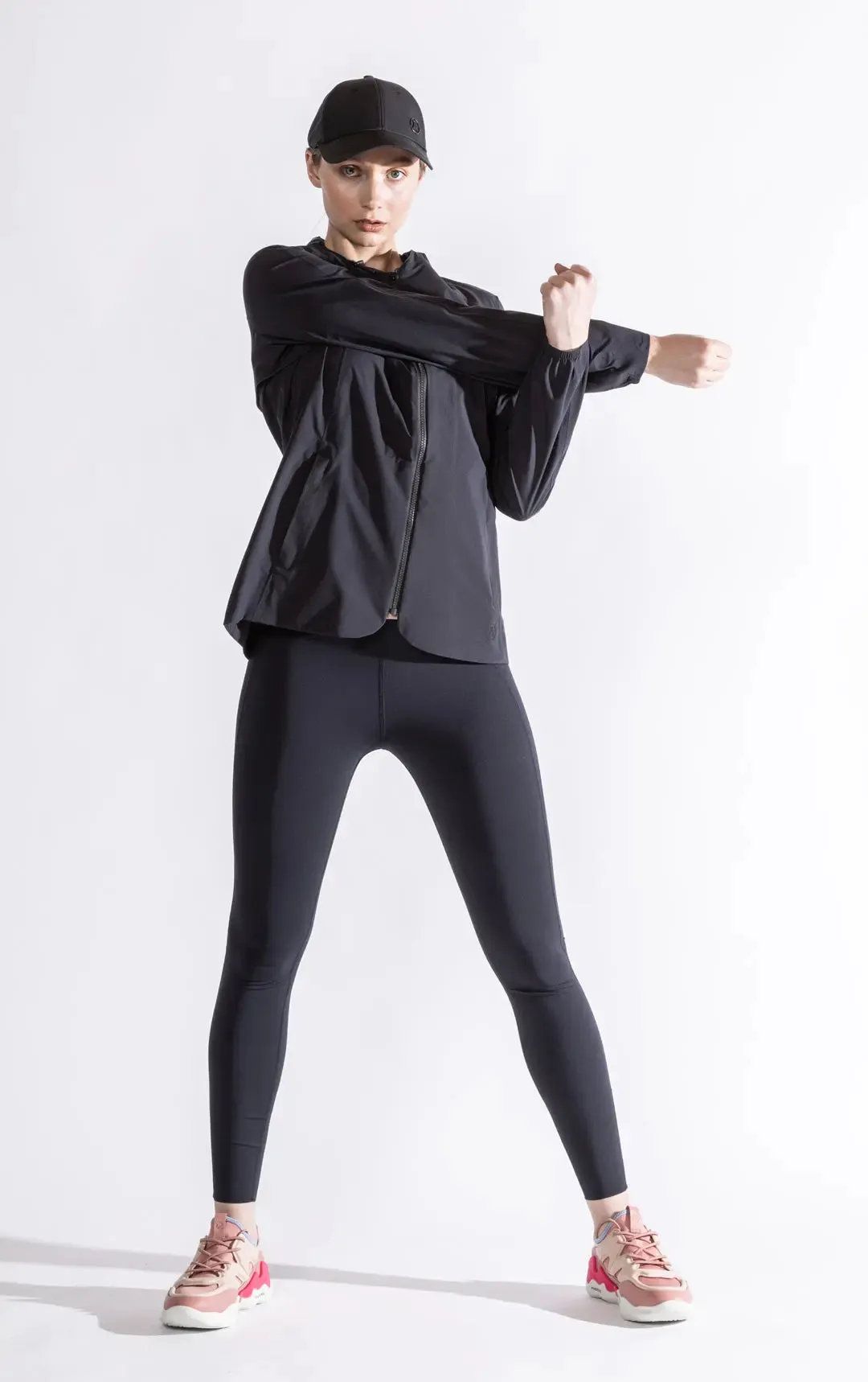 PERFORMANCE LEGGING - CLEARANCE