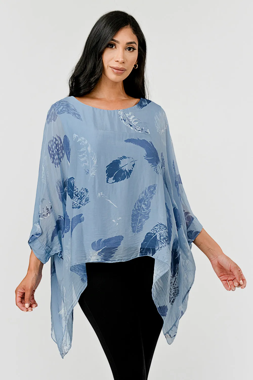 Raw Moda Italian Silky Feathered Pattern Top